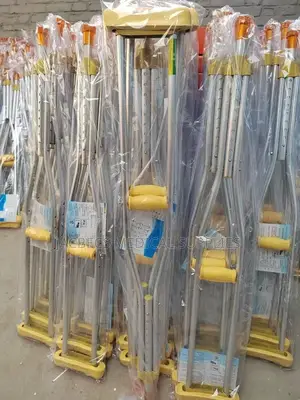 Adjustable Arm Cruthes