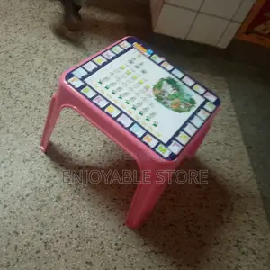 Plastic Kids Reading Table