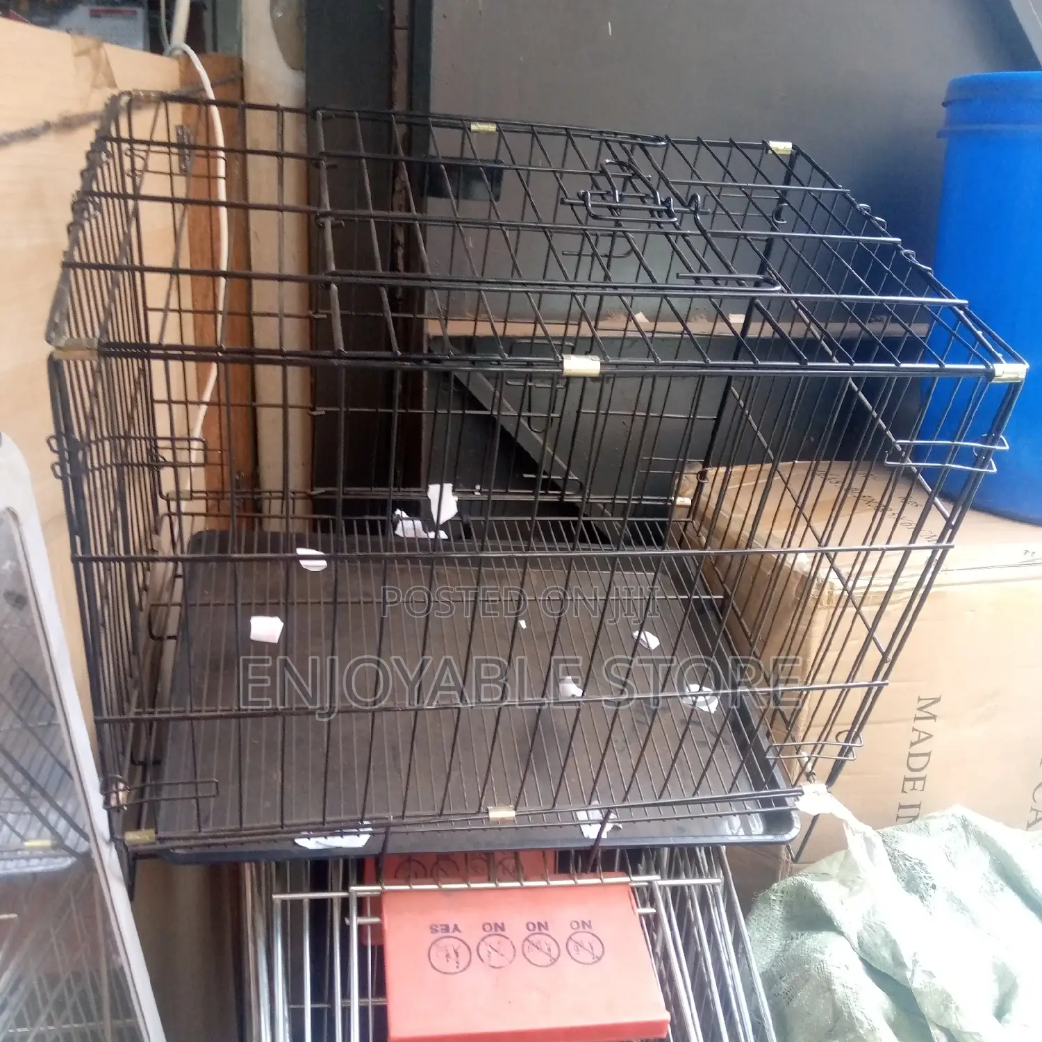 Plastic Puppy or Cat Cage