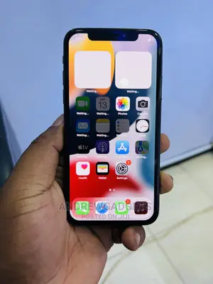 Apple iPhone X 64 GB Black