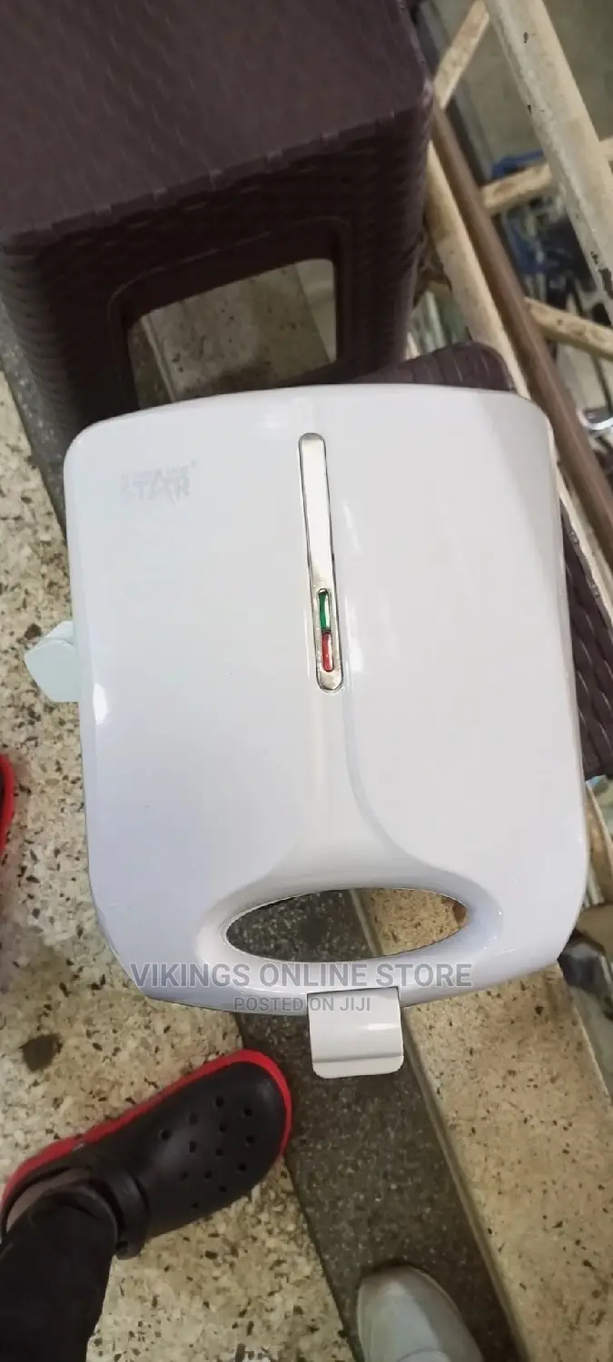 Winning Star Large Non Stick Panini Grill.