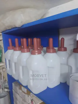 Calf Milk Feeding Bottles