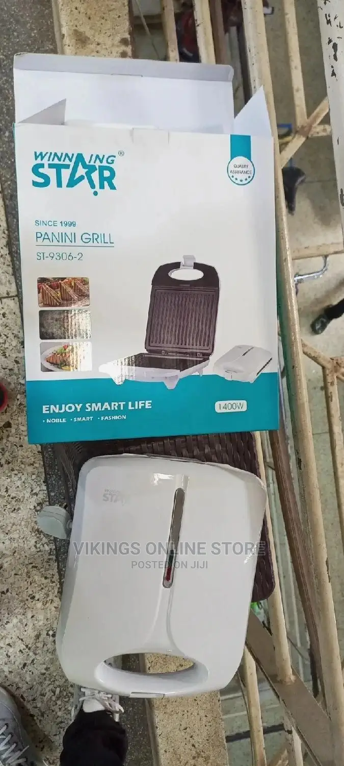 Winning Star Large Non Stick Panini Grill.