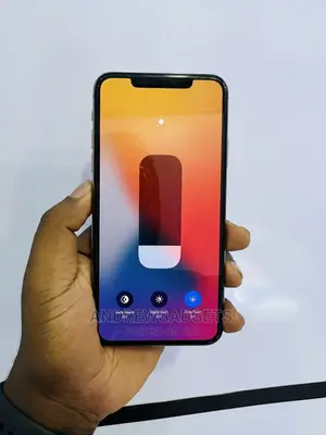 Apple iPhone 11 Pro Max 64 GB Gold