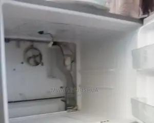 Fridge Technicians Available