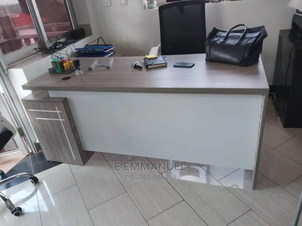 Office Desks