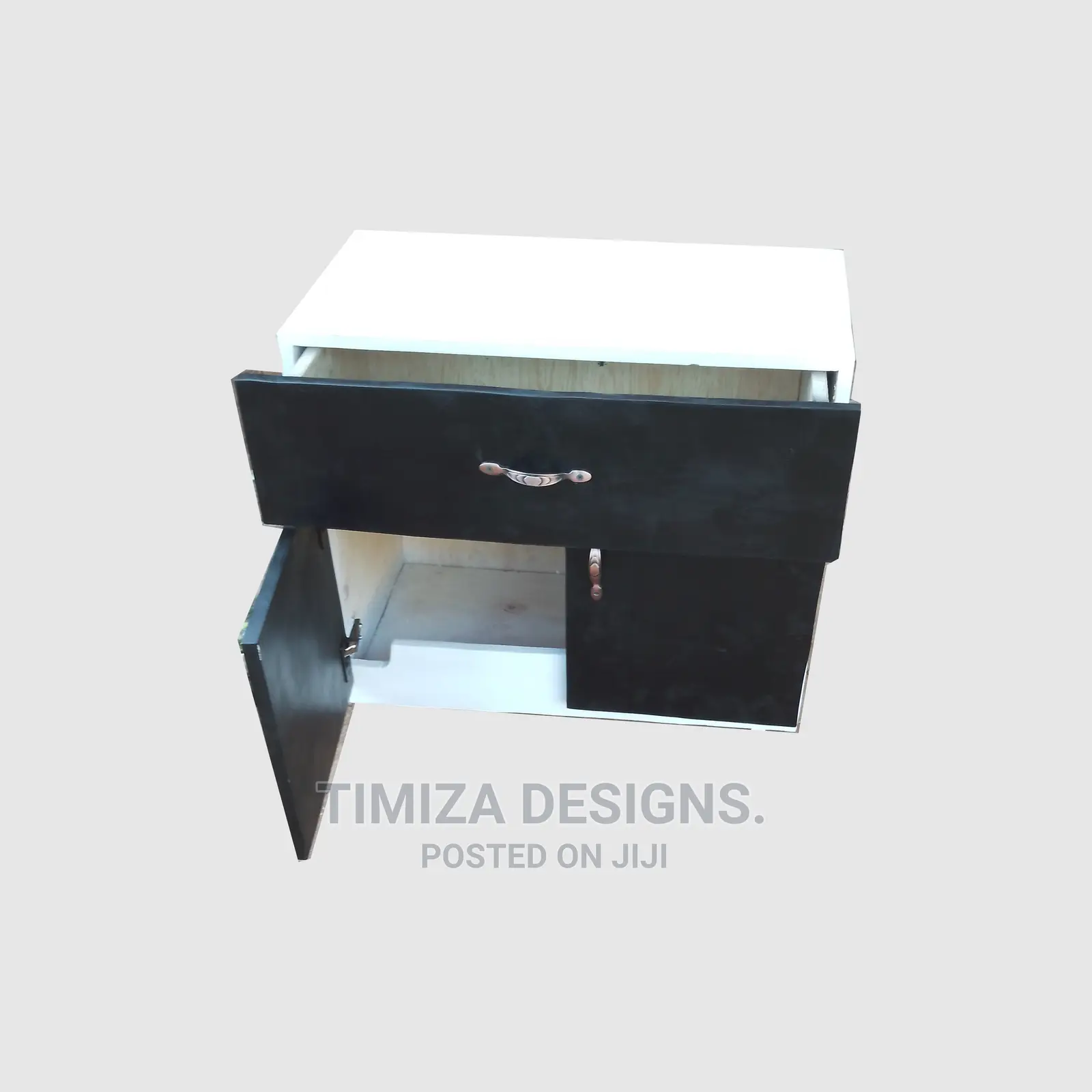 Nice Bedside Drawers