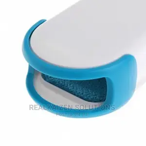 HOMEMAX No Fuzz Pro Self Cleaning Hair Fur Remover