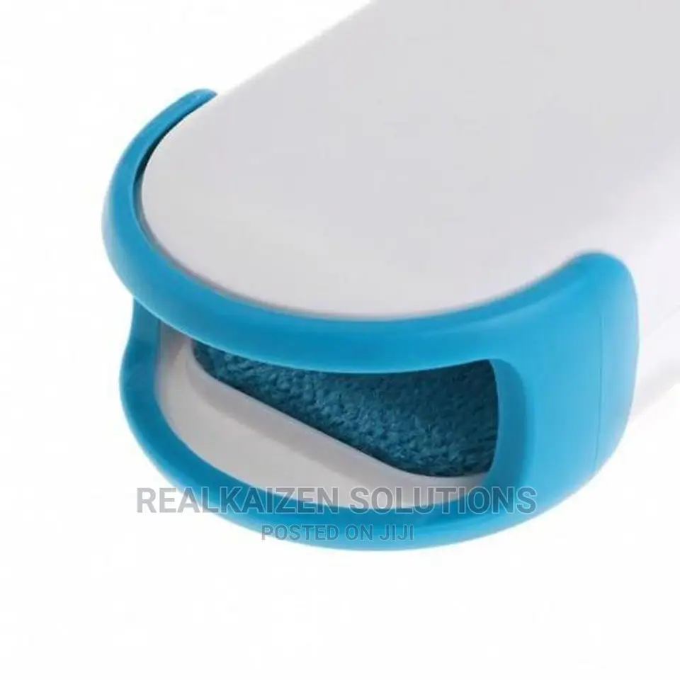 HOMEMAX No Fuzz Pro Self Cleaning Hair Fur Remover
