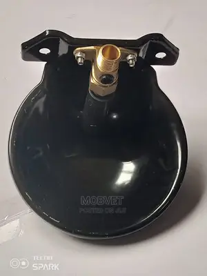 Goat Metallic Drinker Bowl 1