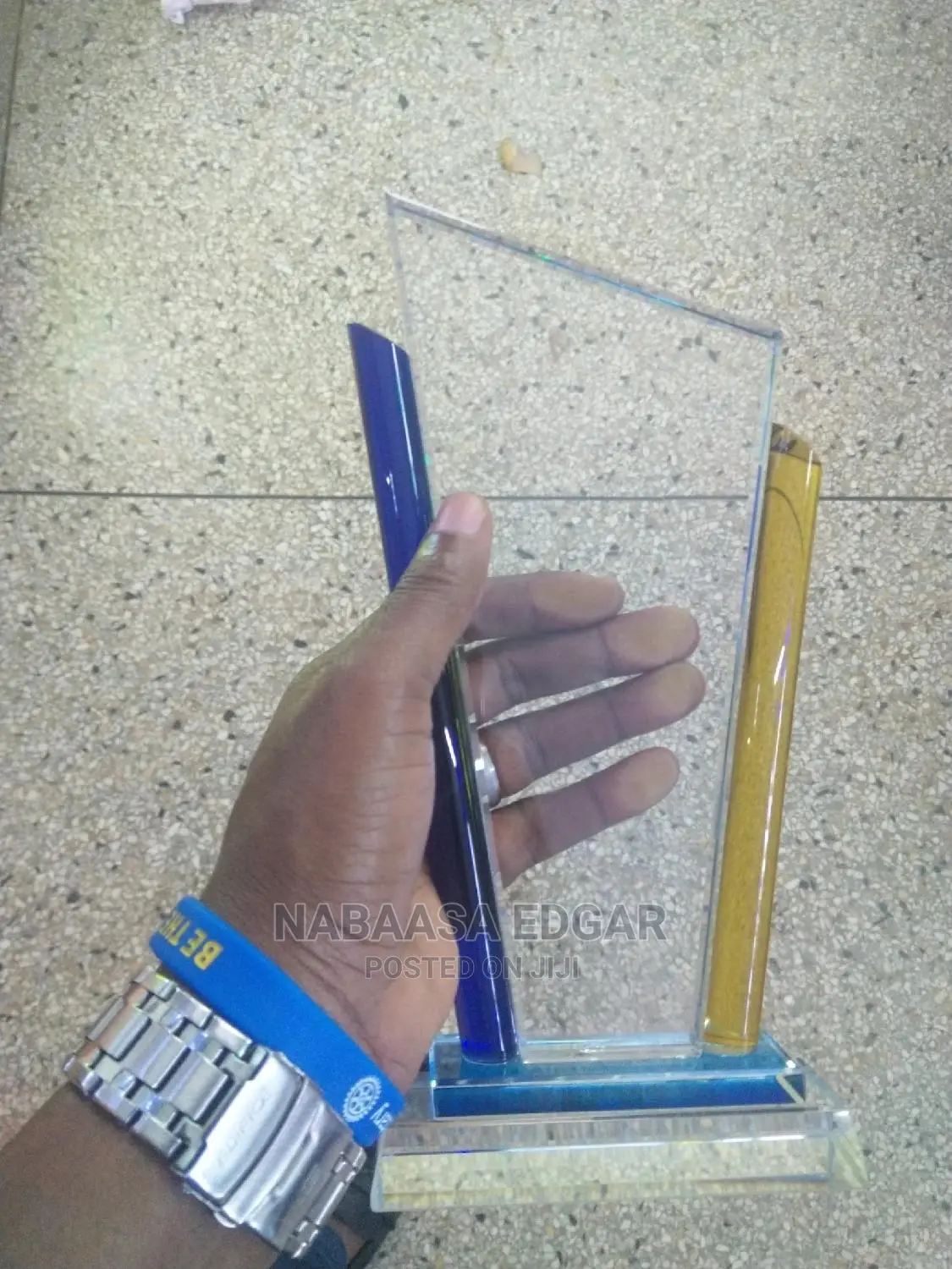 Plaques, Branded Gifts, Awards, Lapel Pins