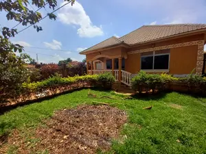 Furnished 5bdrm House in Kira for Sale