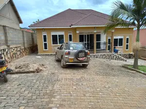 Furnished 3bdrm House in Kira Organised for Sale