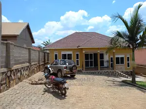 Furnished 3bdrm House in Kira for Sale