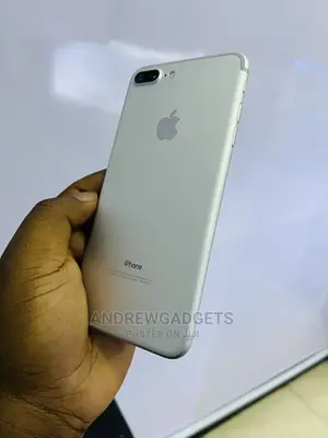 Apple iPhone 7 Plus 128 GB Silver