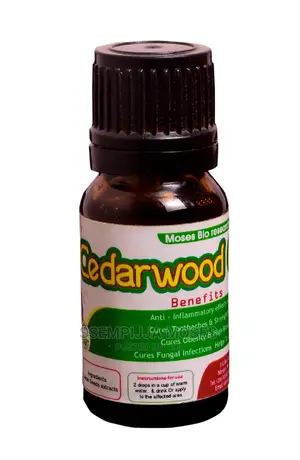 Cedarwood ( Kakomera) Oil
