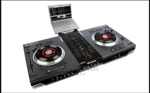 Numark NS7 Dj Controller