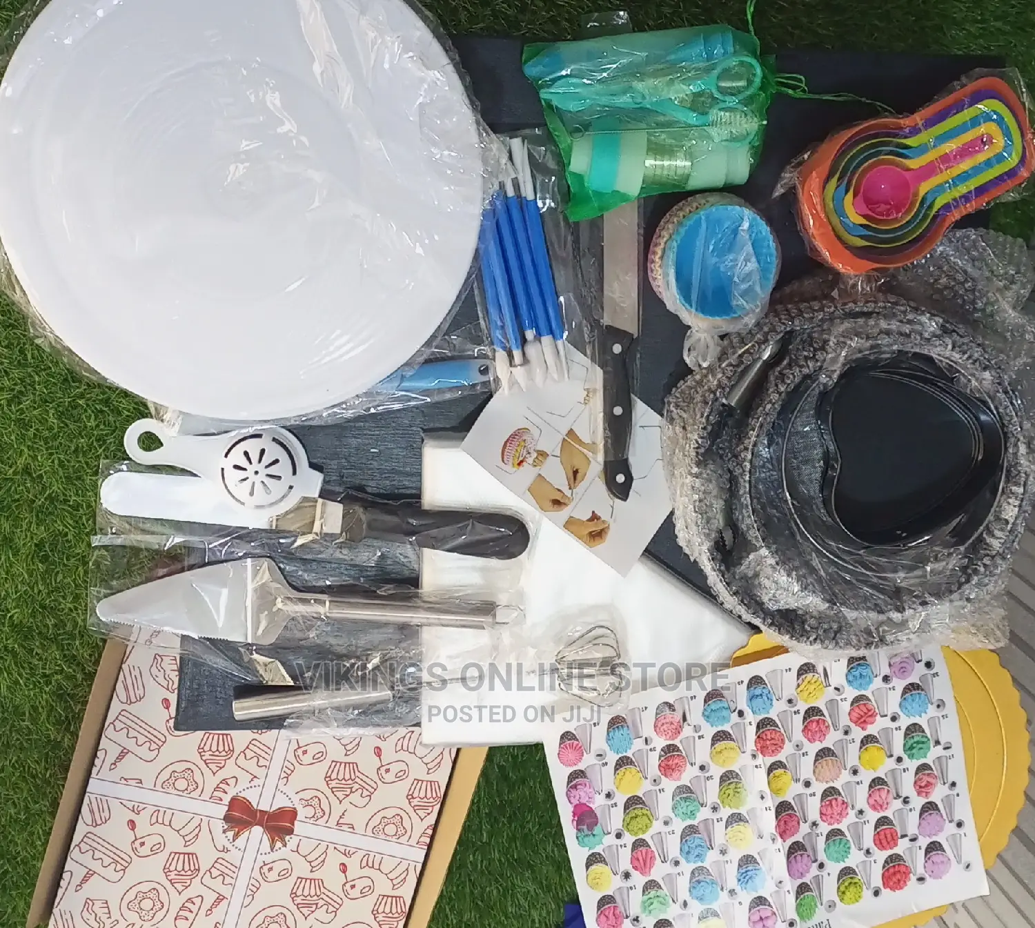 Complete Cake Decorating Supplies Kit