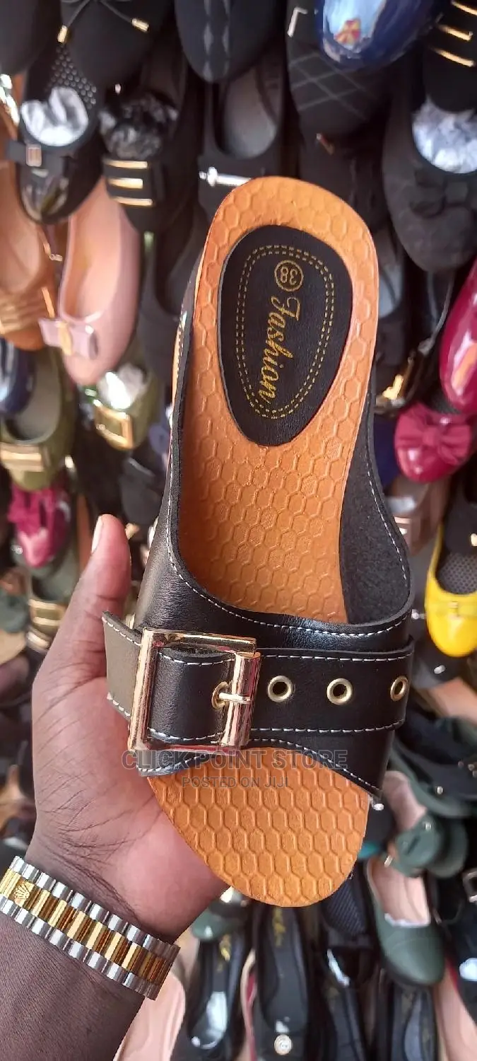 Ladies Wedge Open Shoes