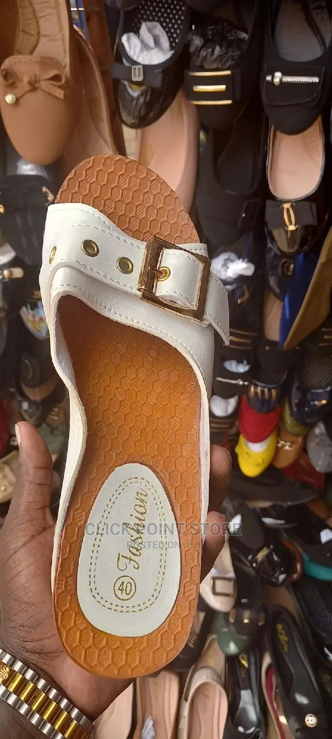 Ladies Wedge Open Shoes
