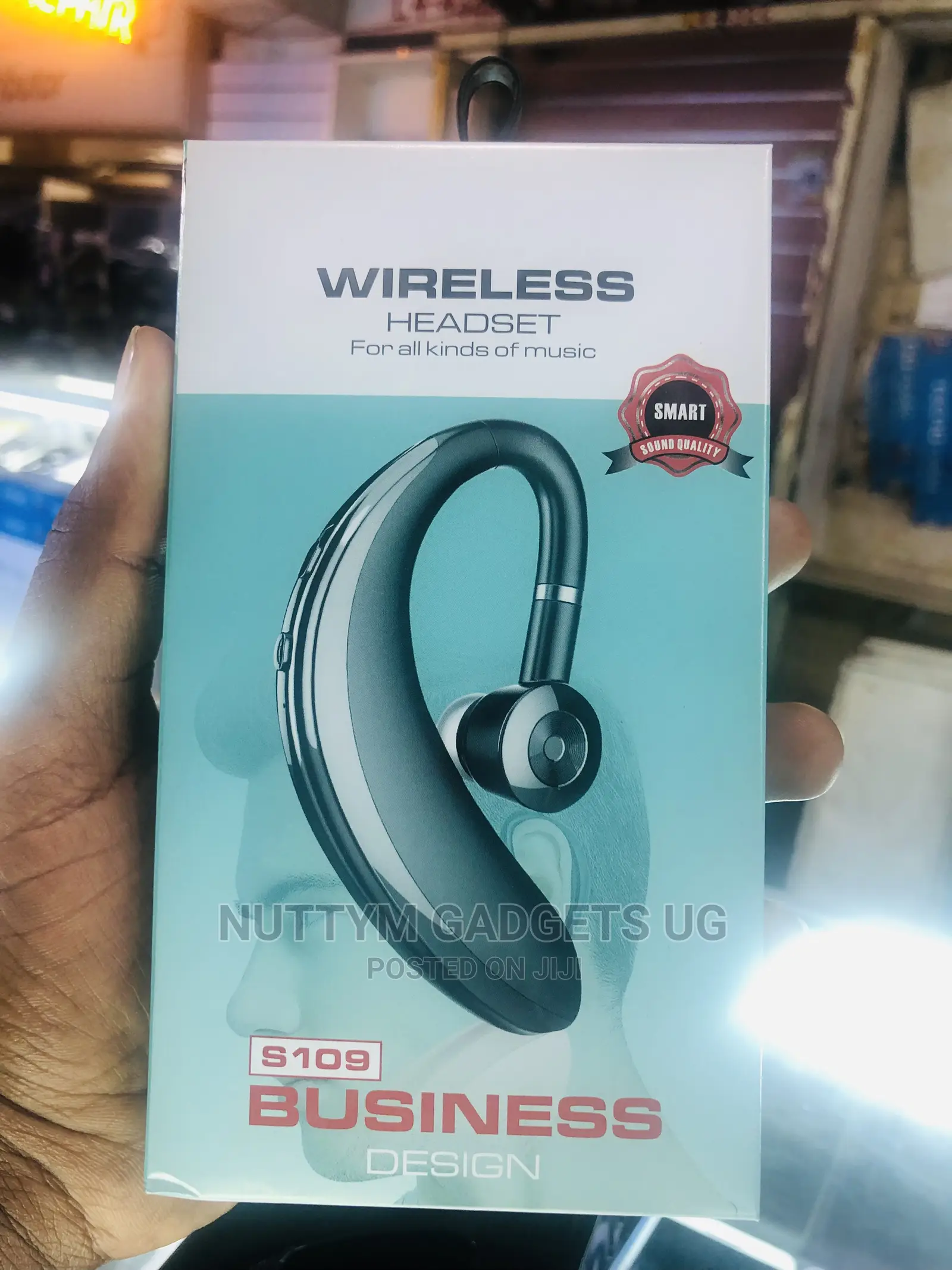 Bluetooth Earbud