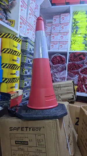 Traffic Cones (Road Cones