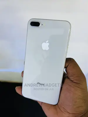 Apple iPhone 8 Plus 64 GB White