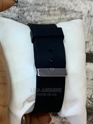 Kids Watches Available (Shows Only Time )