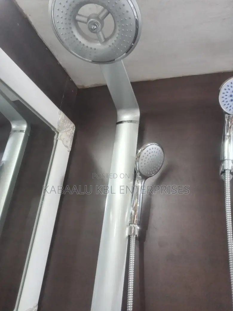 BT Blitz  Shower Panel