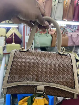 Classy Hand Bag