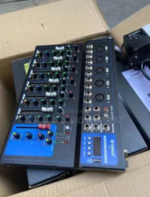 7 Channel Yamaha Live Mixer