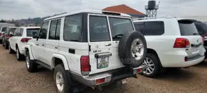 Toyota Land Cruiser Prado 2013 White