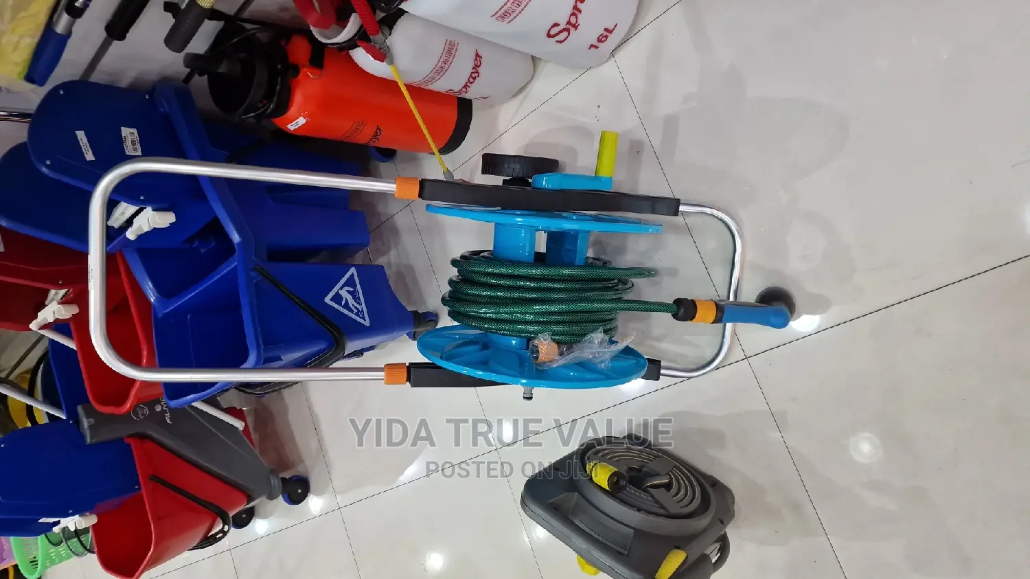 Nozzle Sprayer With a Wheel