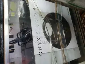 ONYX Studio 6