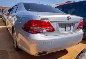 Toyota Crown Majesta 2009 Silver