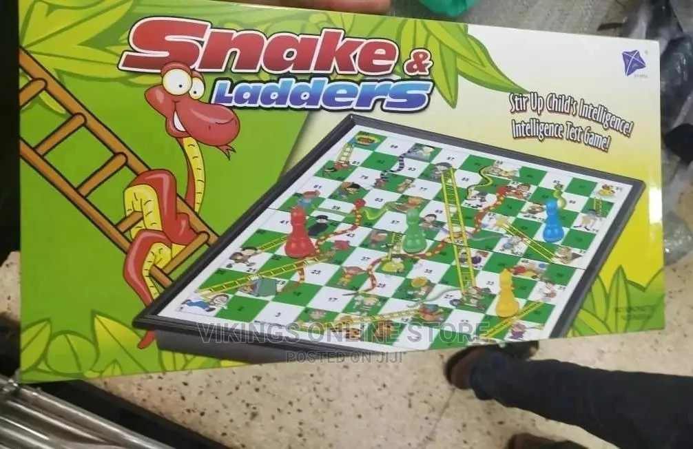 Snakes and Ladders Board Game