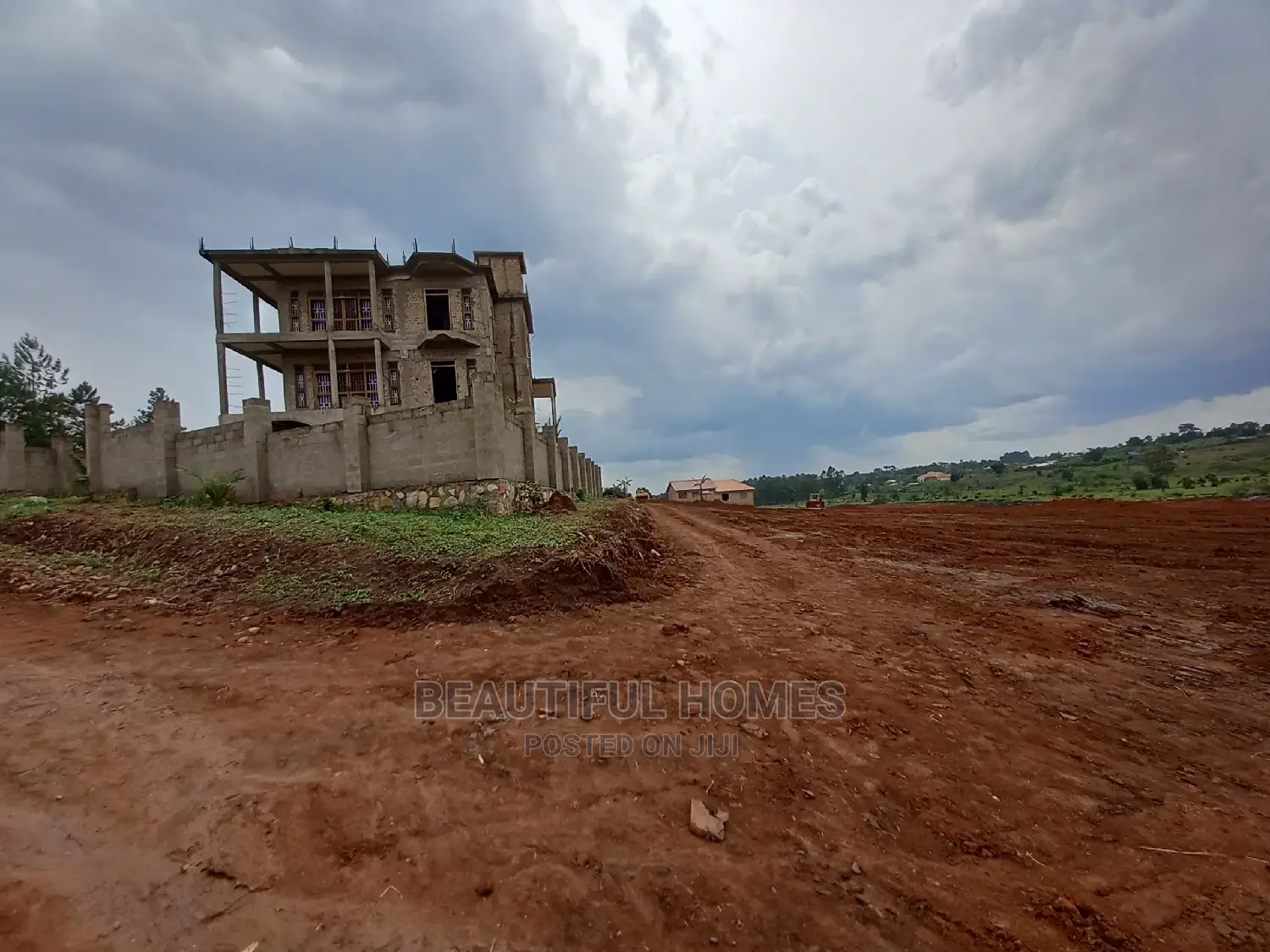 Matugga Semuto Road Emerald Estate on Sell