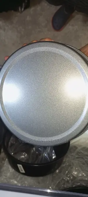 Cake Baking Pans.