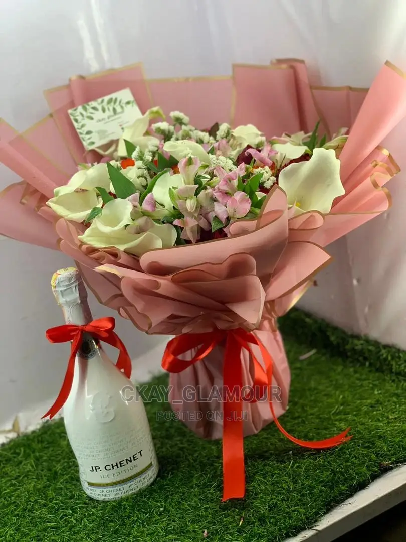 Flower Bouquets and Customized Balloons