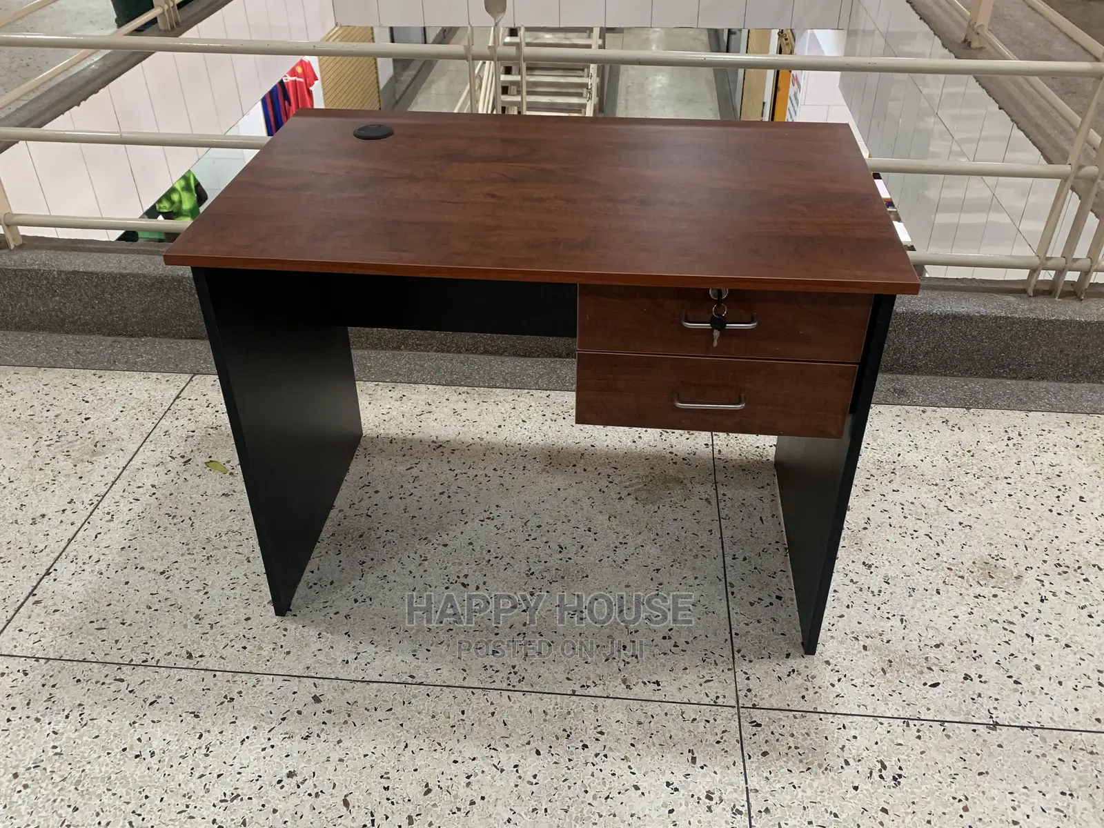 Office Table (1 Meter )