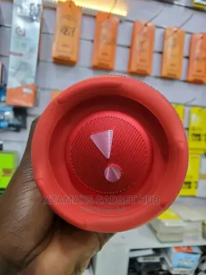 JBL Charge 5