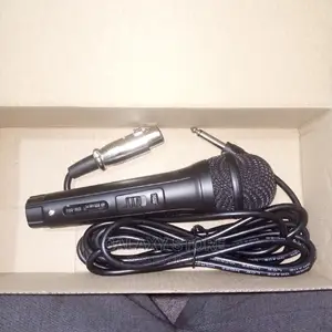 Dyanamic Wired Microphone With Clear Mic Dm 606