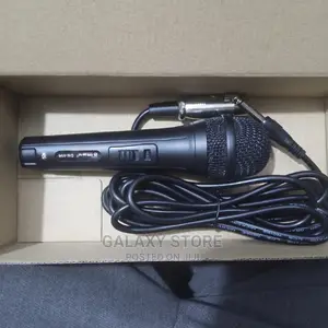 Dyanamic Wired Microphone With Clear Mic Dm 606