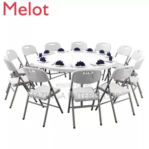 8-12seater Round Restaurant Table(Has Folding Legs)