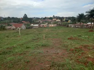 Kisaasi Komamboga Good Land on Sell
