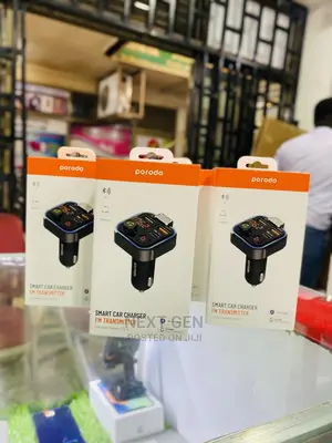 Porodo Car Transmitter With 24W Power Delivery Usb-c