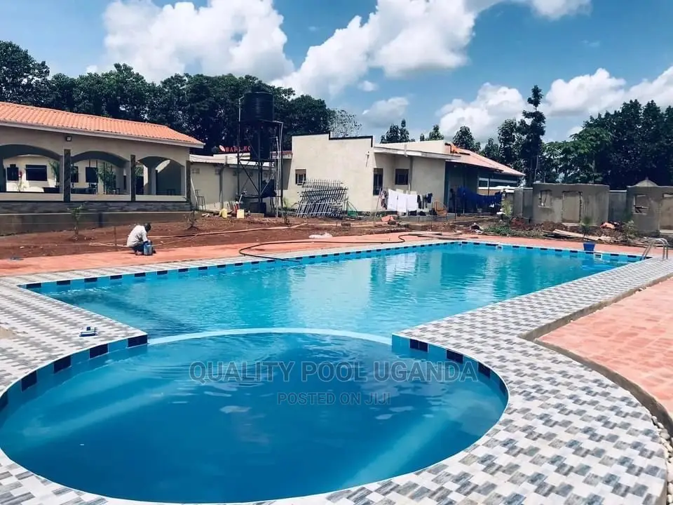 Swimming Pool Contractor and Builder