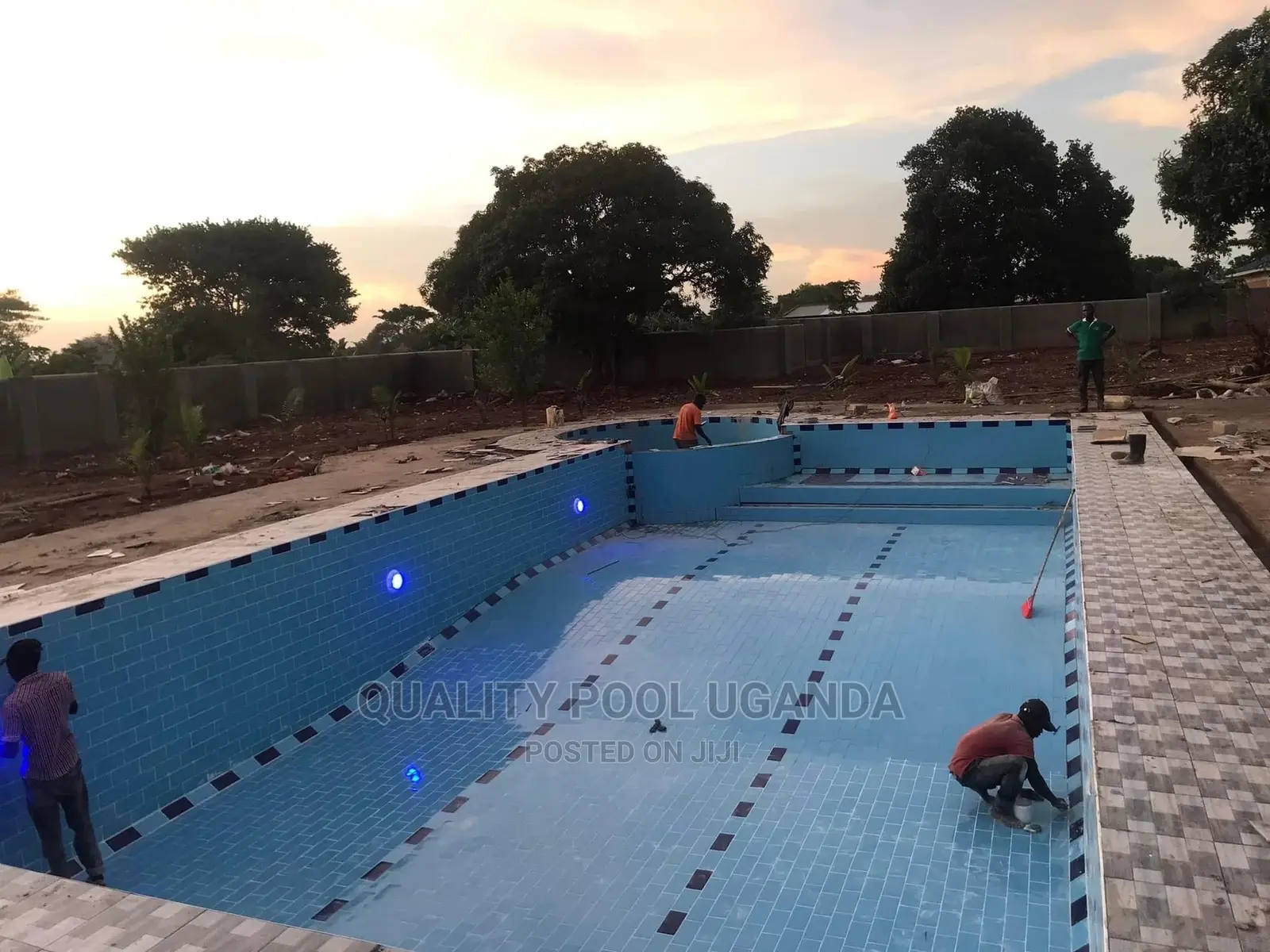 Swimming Pools Tiling