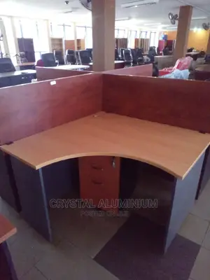 Customized Office Work Station