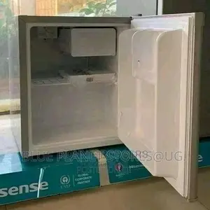 Hisense 60litres Bedroom/Mini Bar Refrigerators || RR60DAGS0